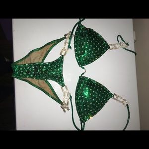 Competition bikini suit